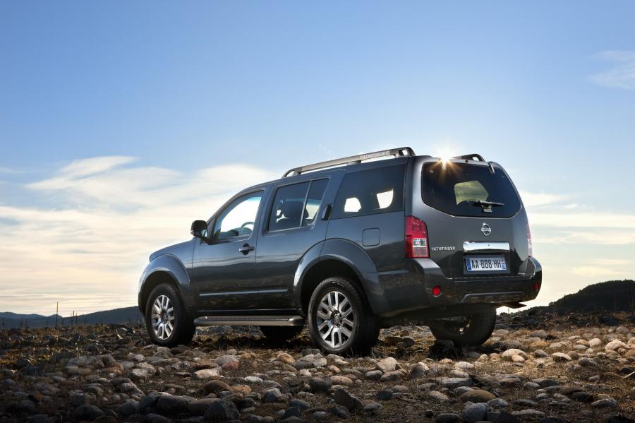  Nissan Pathfinder 2010 года  (фото 53 из 81)